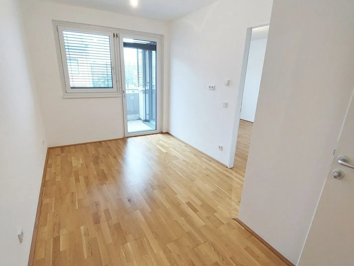 High quality apartment in central location with loggia