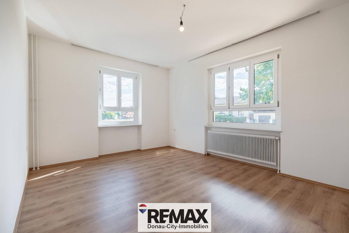 Family apartment with large garden in a quiet location
