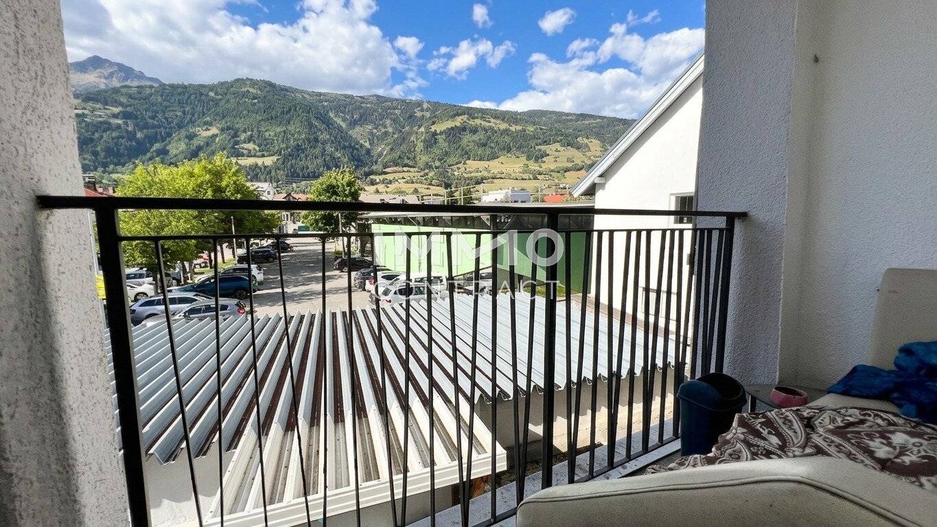 Balcony apartment in the center