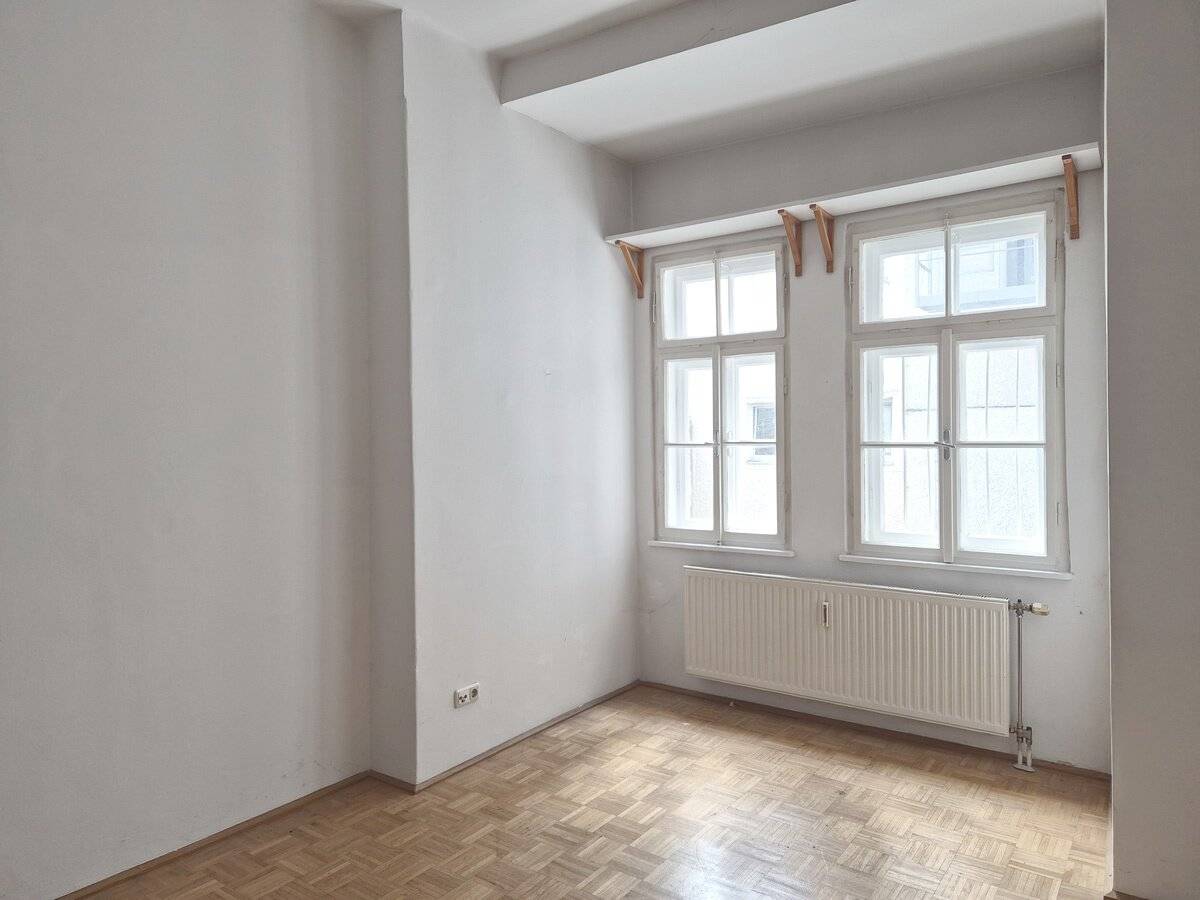 Kleine, feine Single- oder Pärchenwohnung zum Innenhof gelegen