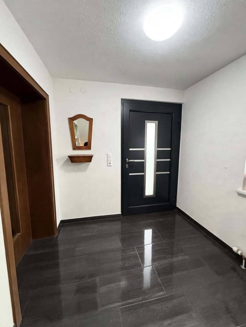 Vielfältiges Mehrfamilienhaus in Feldkirch Gisingen mit Garten - eine seltene Gelegenheit mit viel Liebe zum Detail steht zum Verkauf