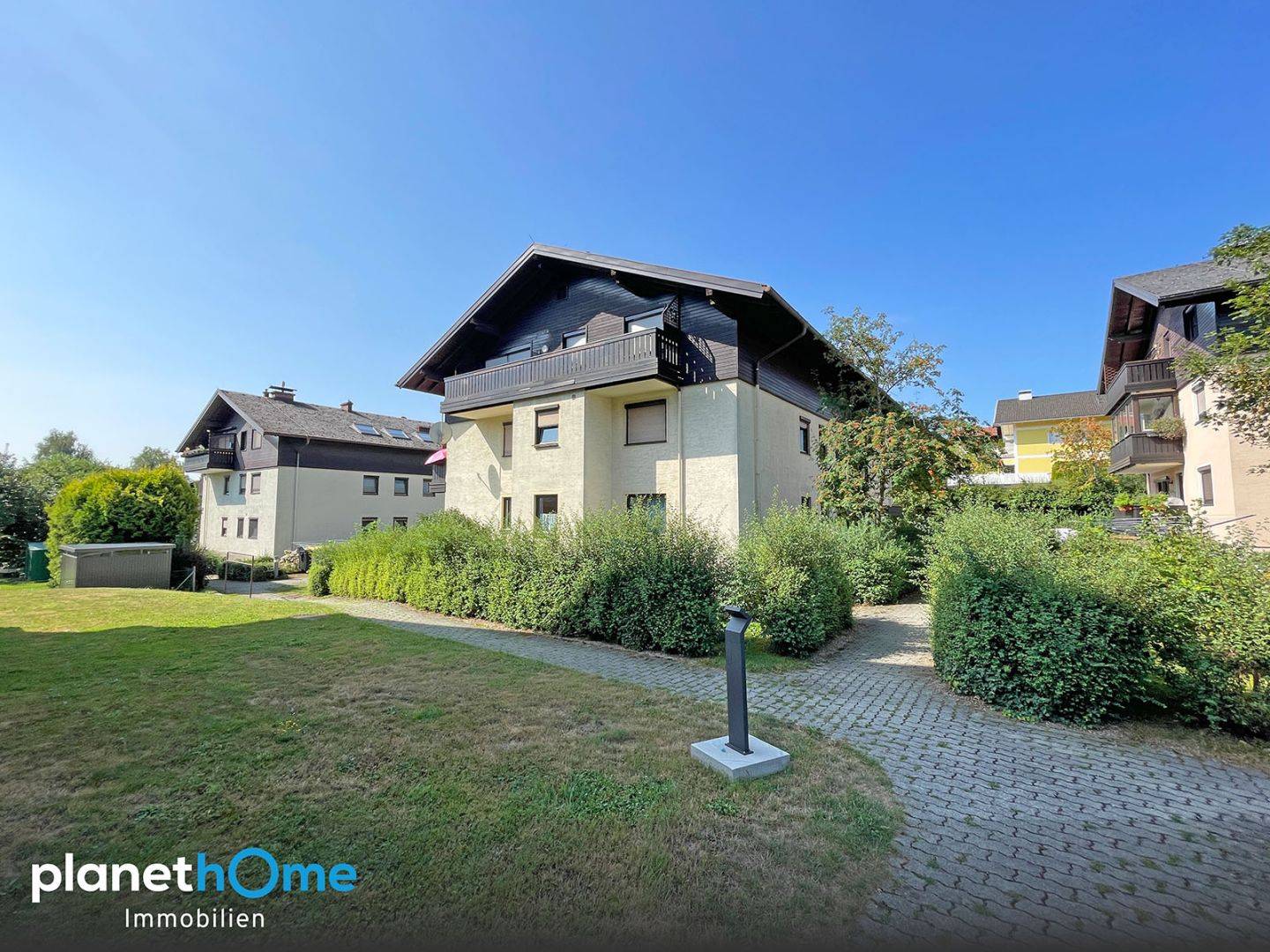 Gepflegte Wohnung mit Balkon und eigenem Parkplatz
