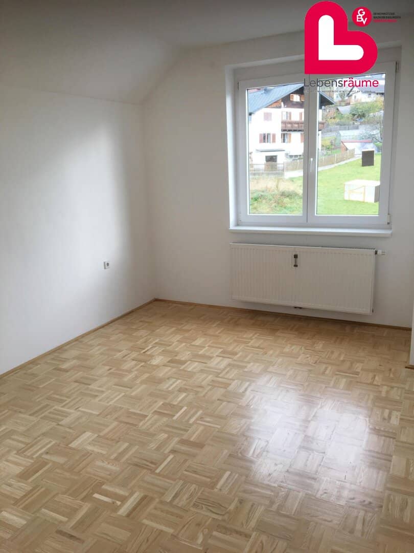 Spacious 2-room apartment with glazed loggia