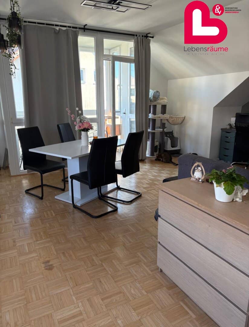 Spacious 2-room apartment with glazed loggia