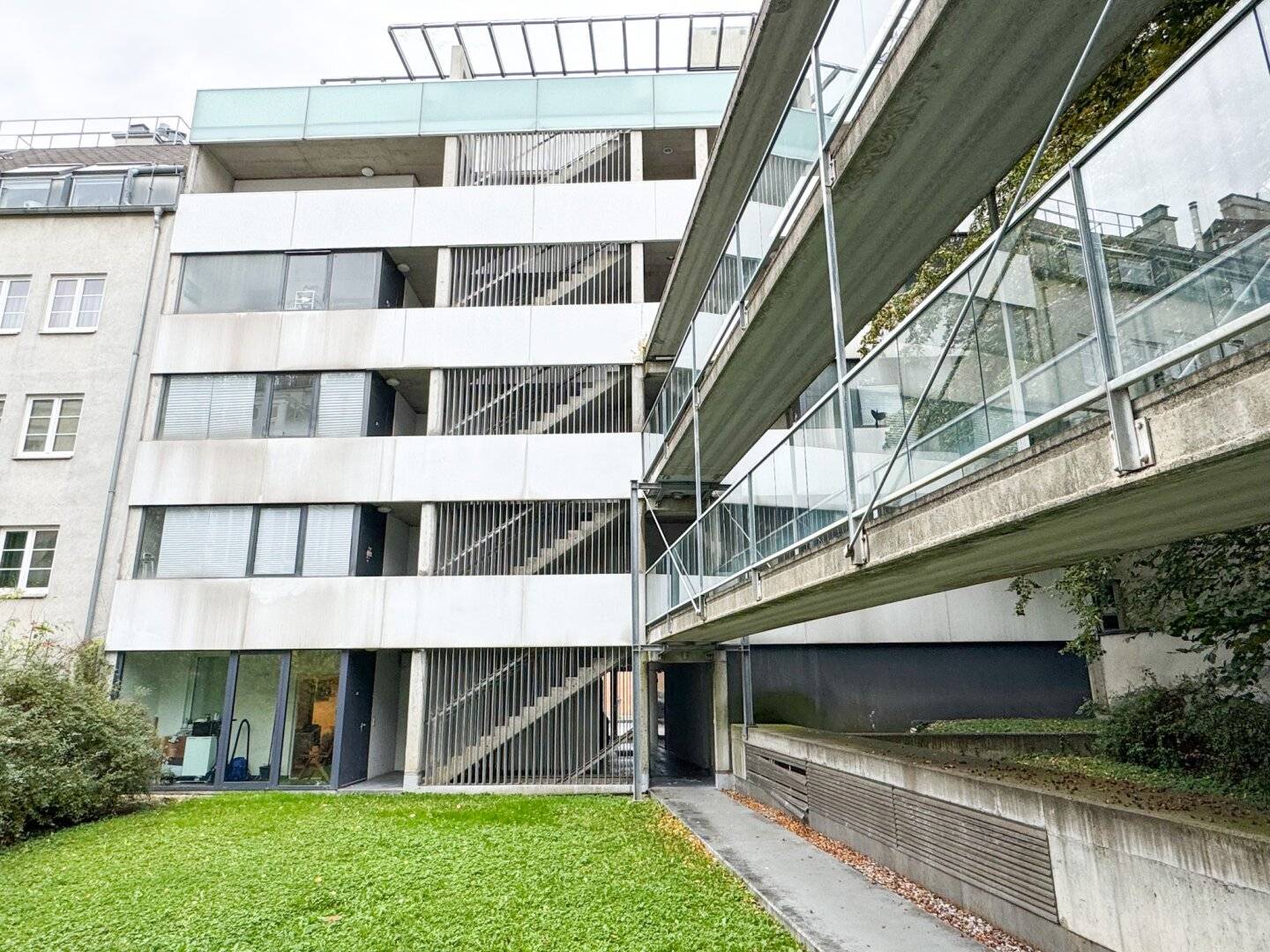 *MODERN* HELLE NEUBAUWOHNUNG IN TOP-LAGE