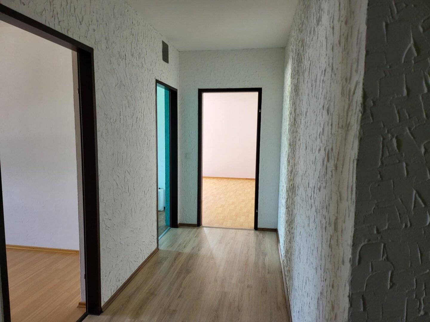 3-Zimmer-Wohnung mit Balkon &amp; Loggia in Wilhelmsburg