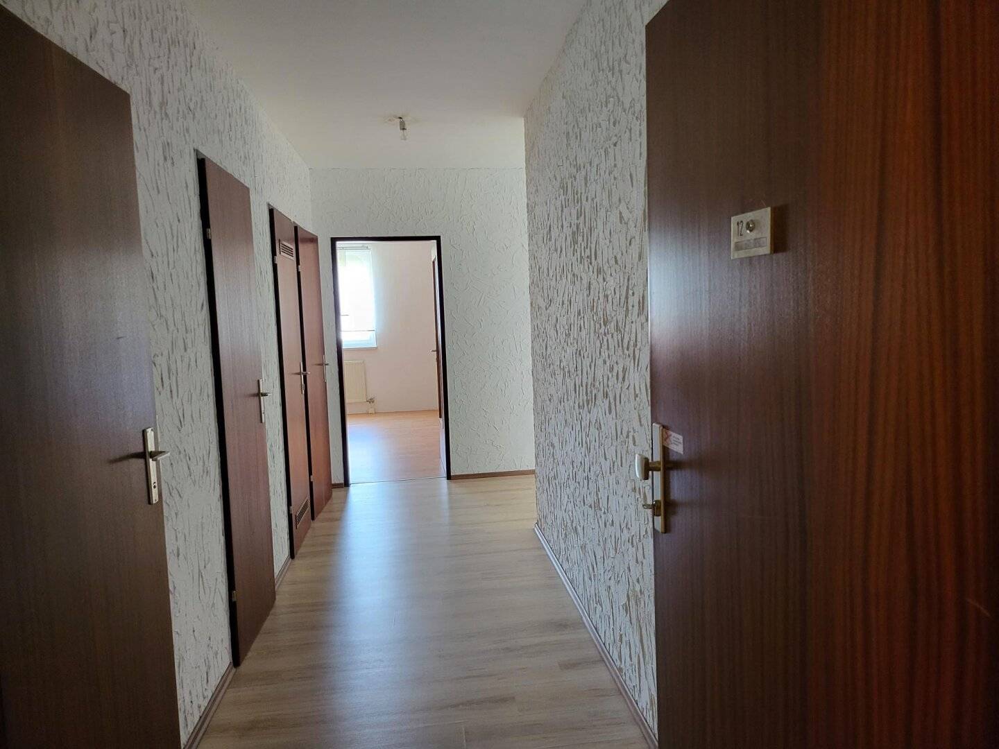 3-Zimmer-Wohnung mit Balkon &amp; Loggia in Wilhelmsburg