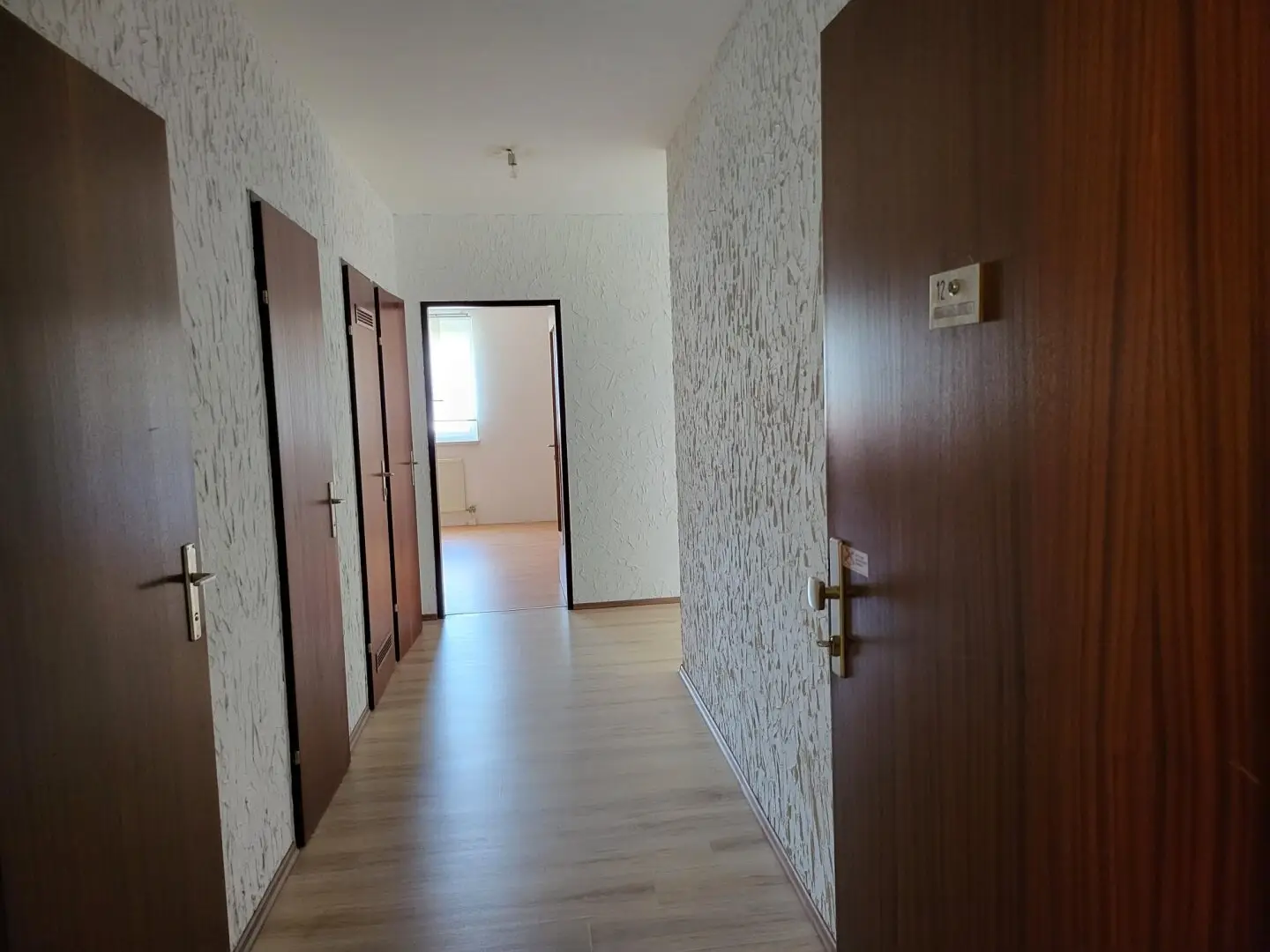 3-room apartment with balcony and loggia in Wilhelmsburg