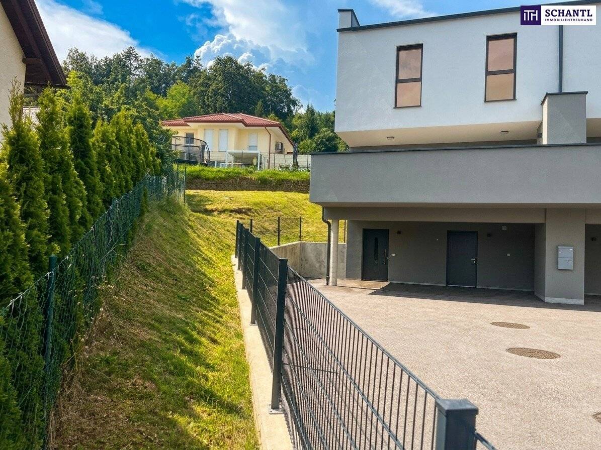 Where family happiness meets panoramic views – your new home with large garden and sunny terraces above Weiz