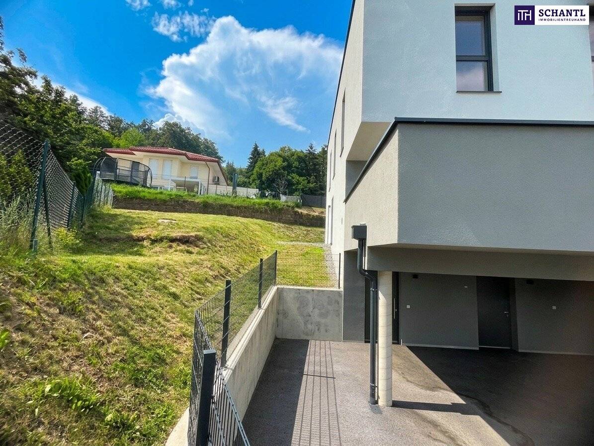 Where family happiness meets panoramic views – your new home with large garden and sunny terraces above Weiz