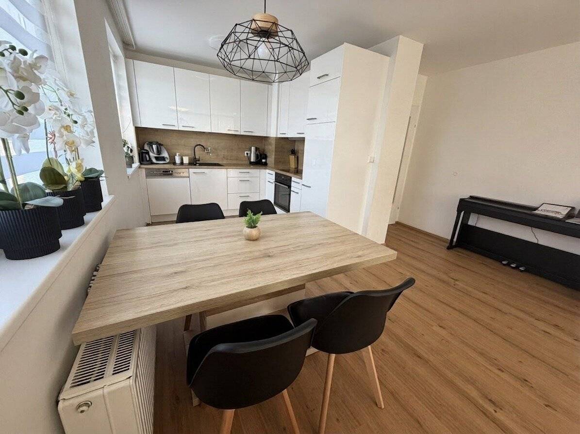 Wohlfühl Zuhause in Eugendorf – Moderne 3-Zimmer-Wohnung mit Tiefgaragenstellplatz