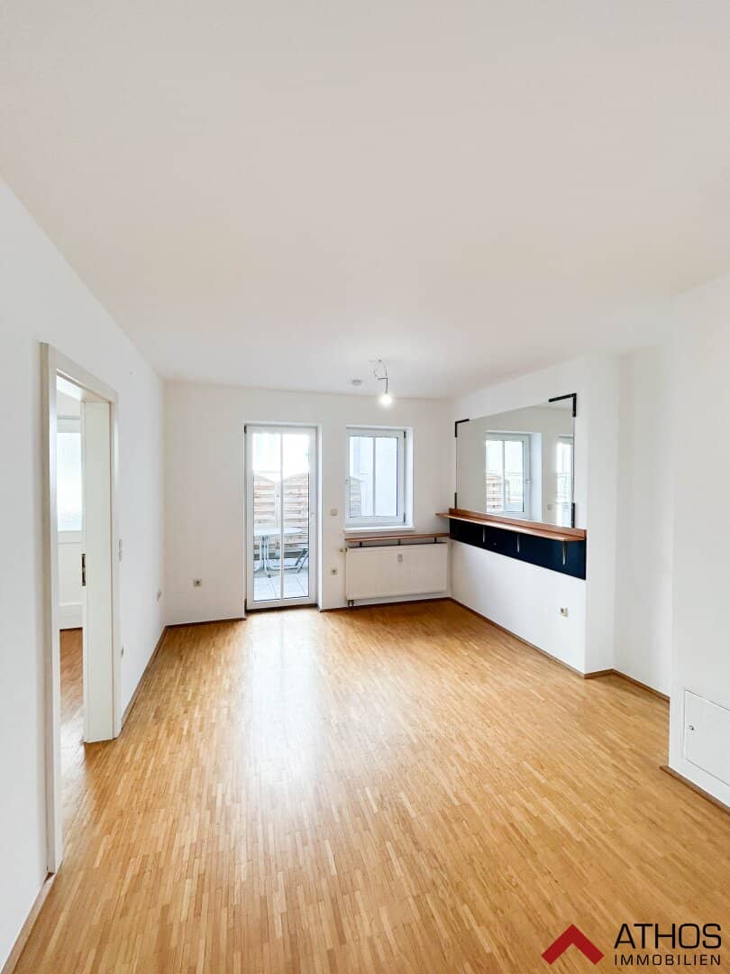 Günstige, unmöblierte 3-Zimmer-Wohnung am Stadtplatz in Wels