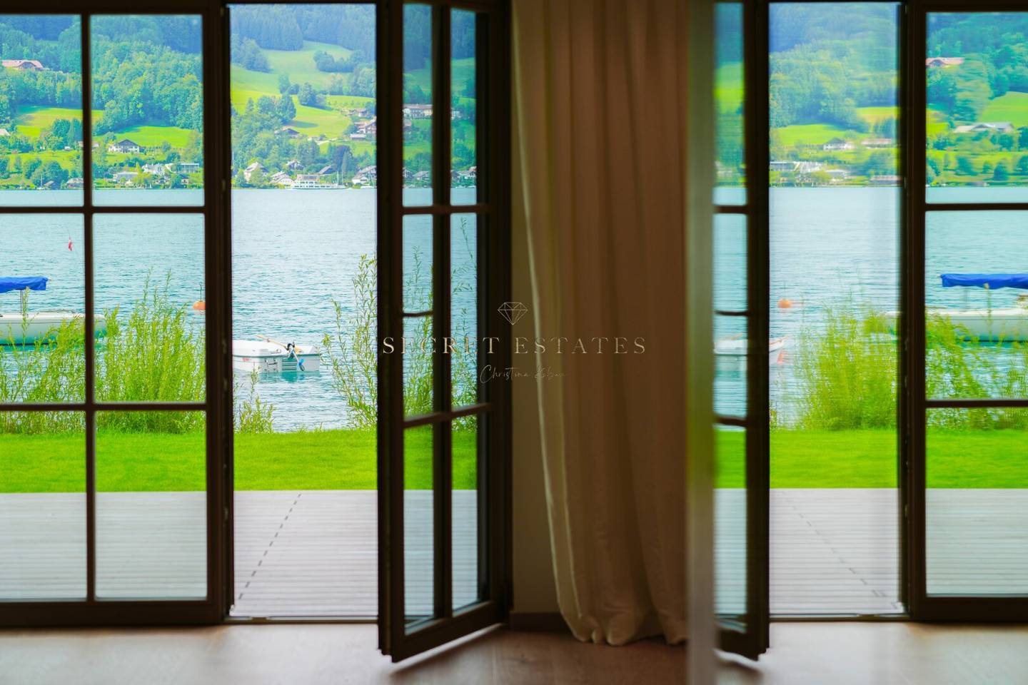 Lake property at Attersee
