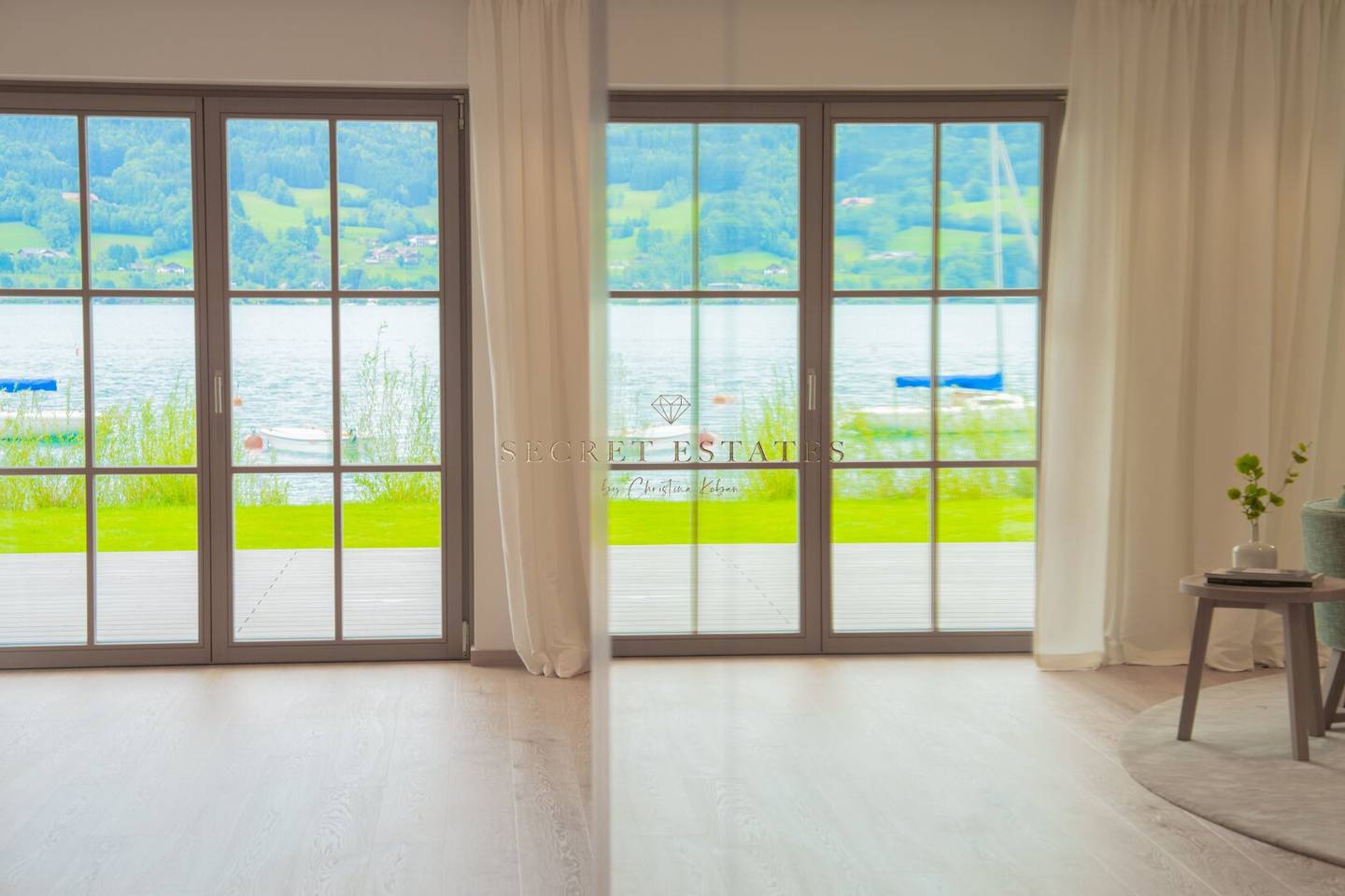 SEELIEGENSCHAFT am Attersee