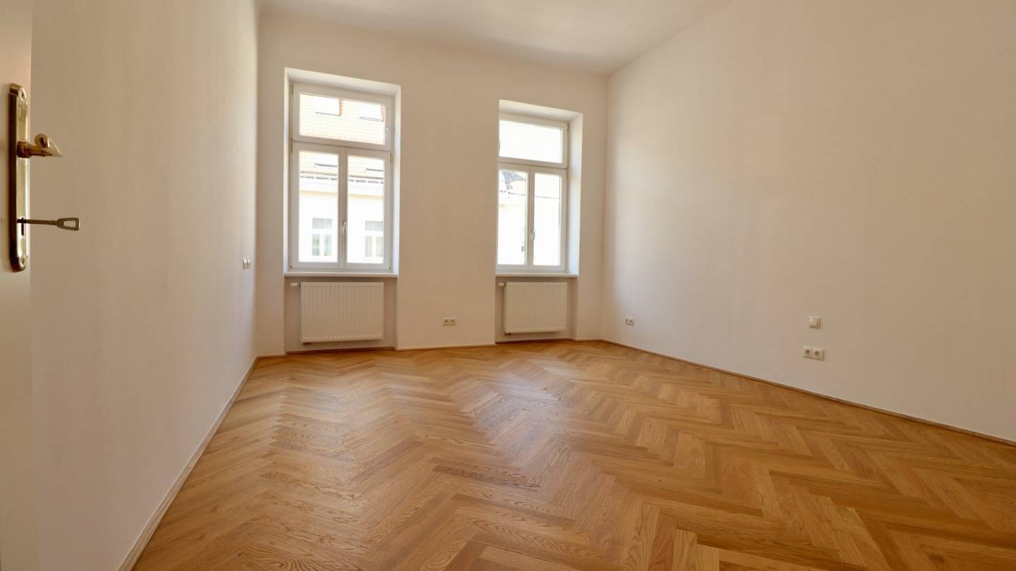 Hell, hoch, neu: Altbaucharme ohne Investitionsstau
