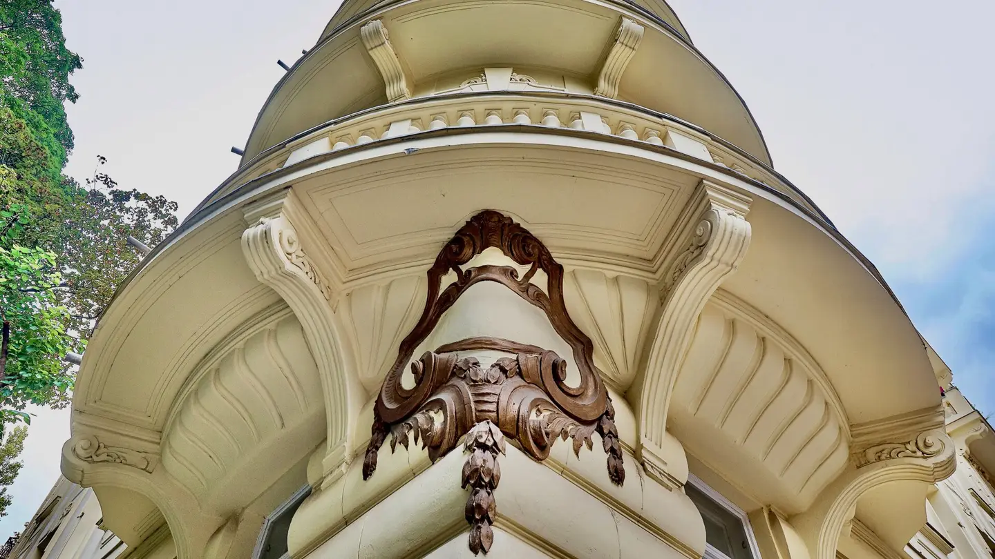 Widerhoferplatz 1 | Fassade