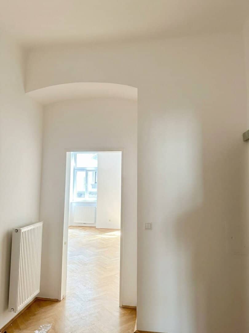 Lichtdurchflutete 2-Zimmer-Altbauwohnung nahe Haydnpark