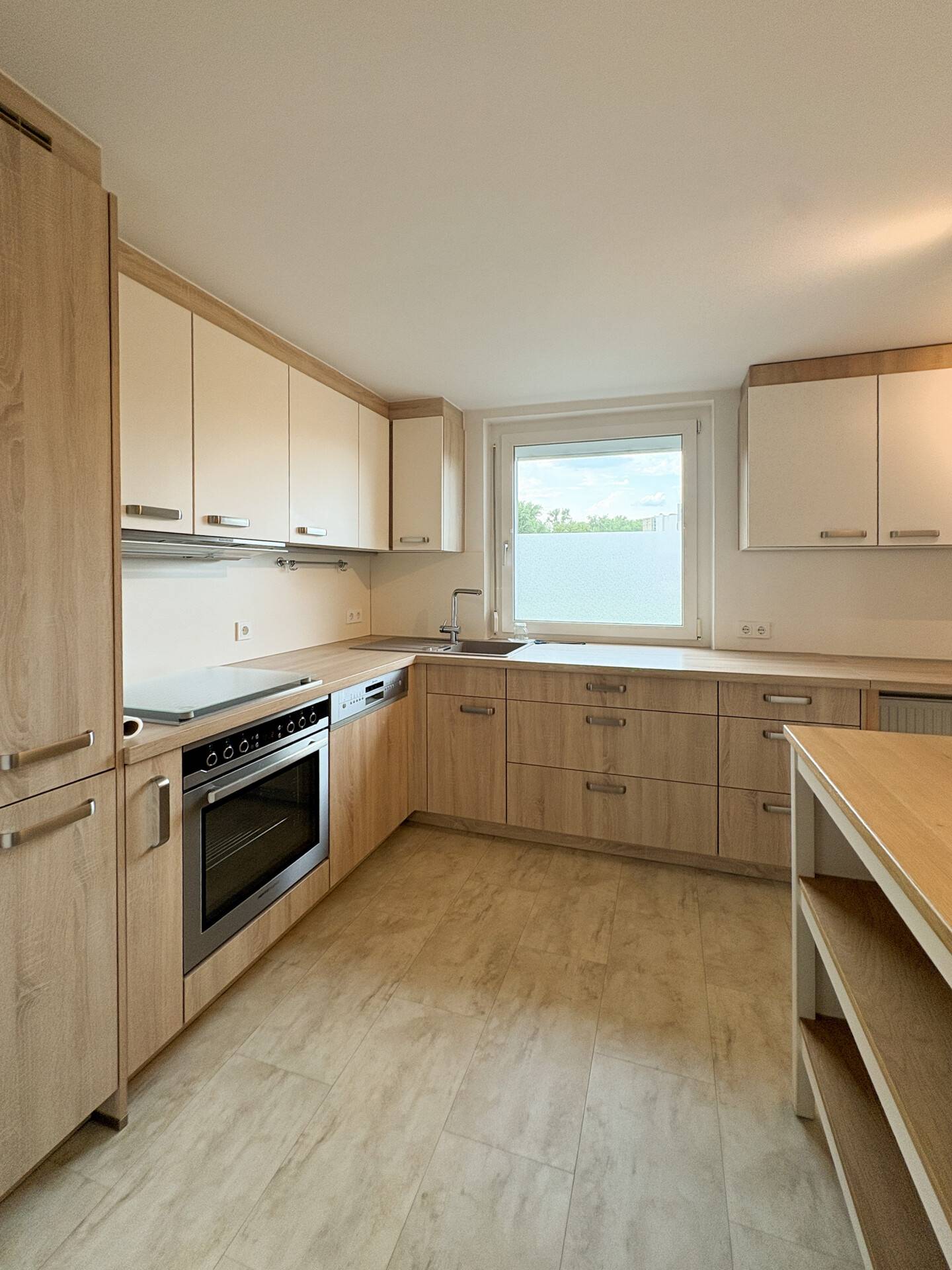 Wohnung mit privatem Gartenanteil in Seenähe