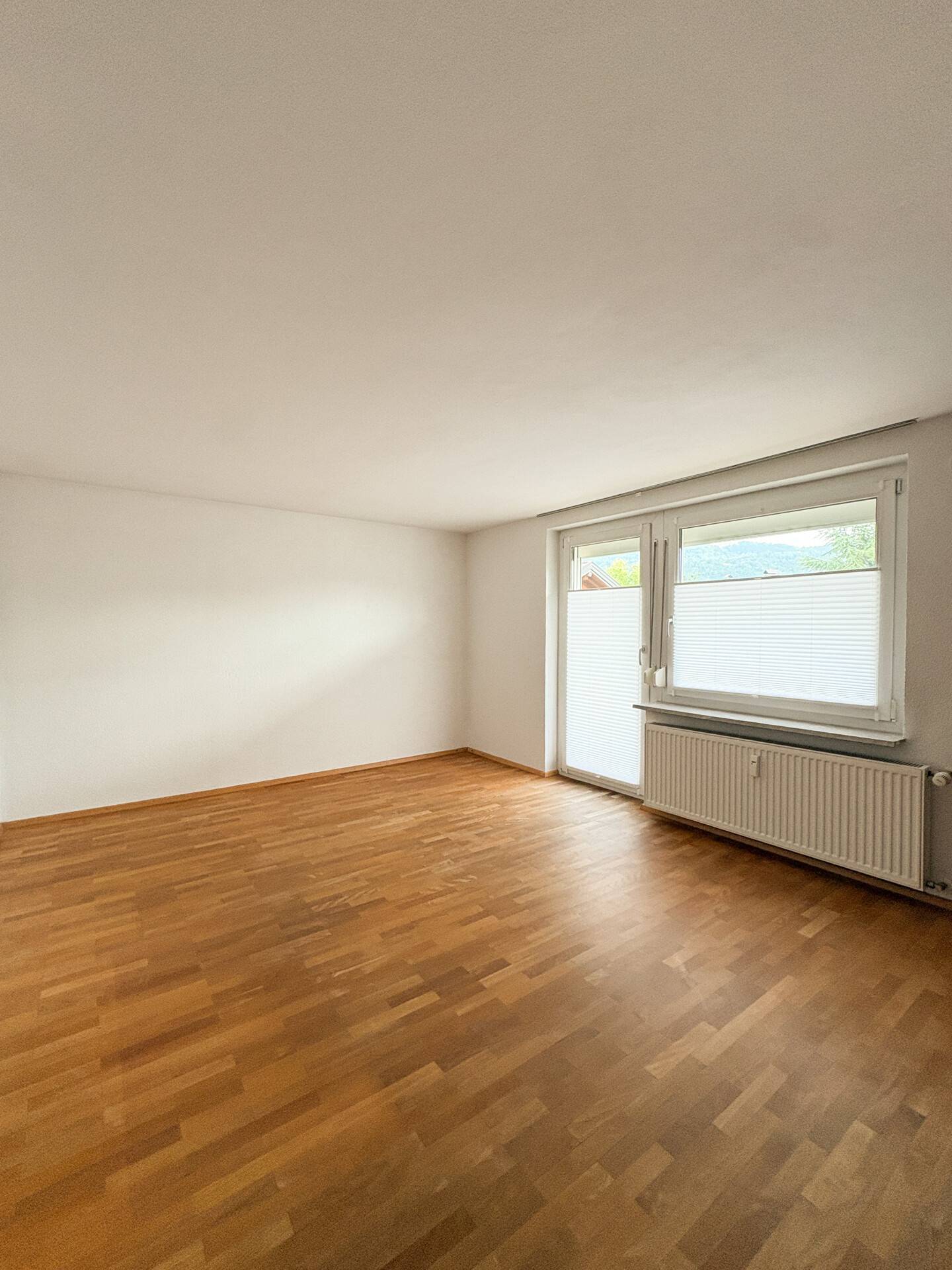 Wohnung mit privatem Gartenanteil in Seenähe