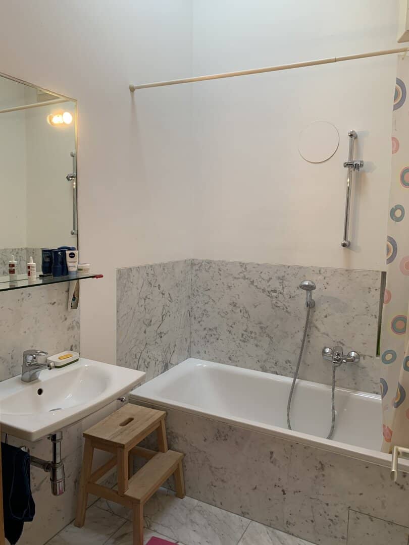 Helle 2-Zimmer-Wohnung beim Leopoldskroner Weiher