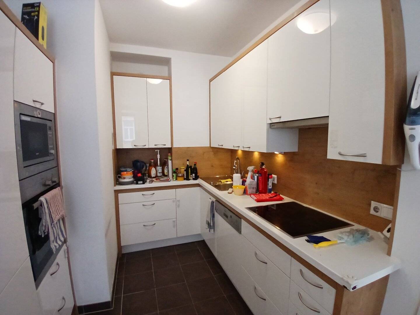 Ruhige 3-Zimmer-Wohnung mit Wohnküche – unbefristet – U4-Nähe – optionaler Stellplatz
