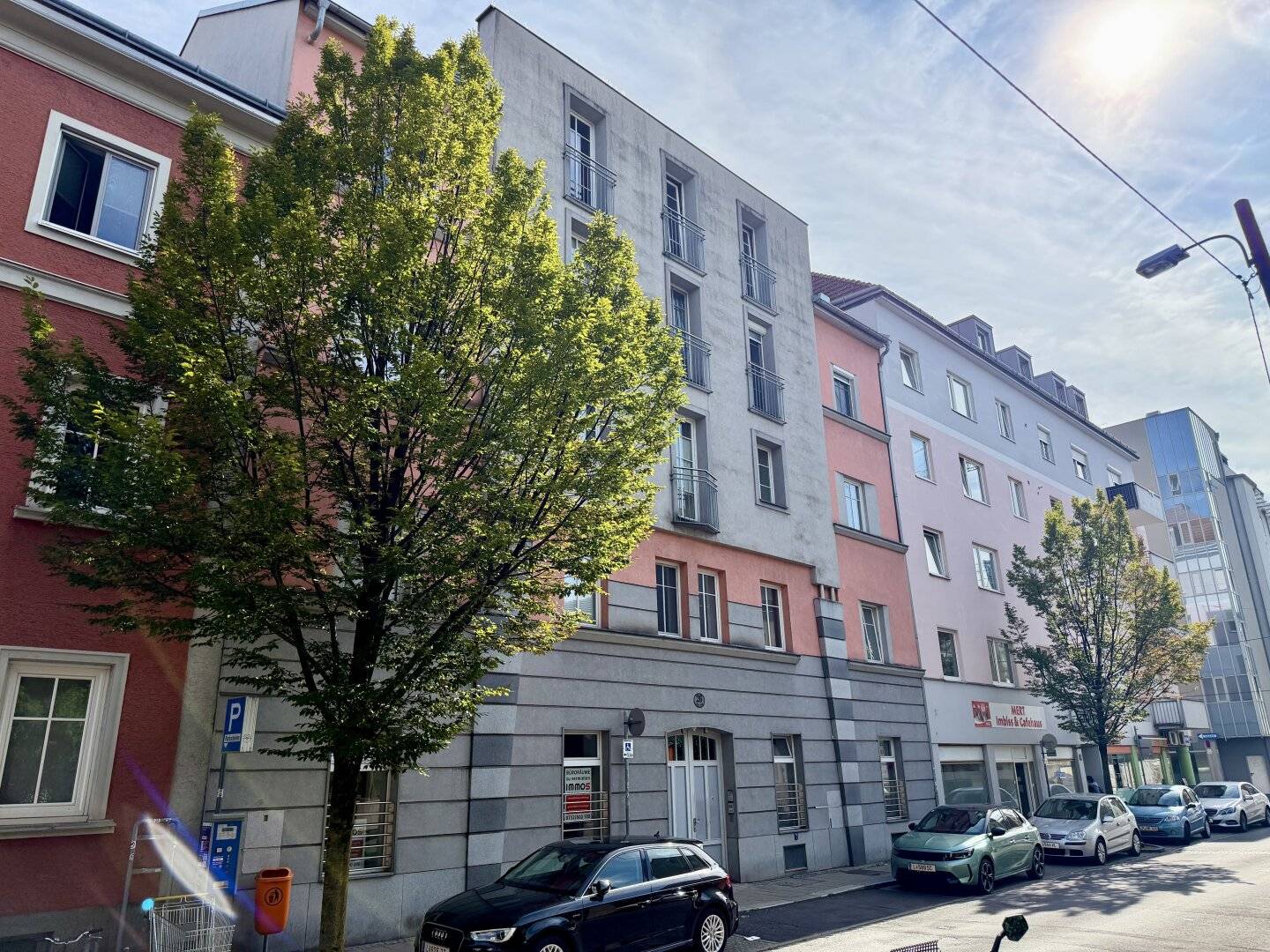 Historisches Zinshaus mit Ausbaupotenzial, Innenhof und großzügigen Dachterrassen in zentraler Linzer Lage