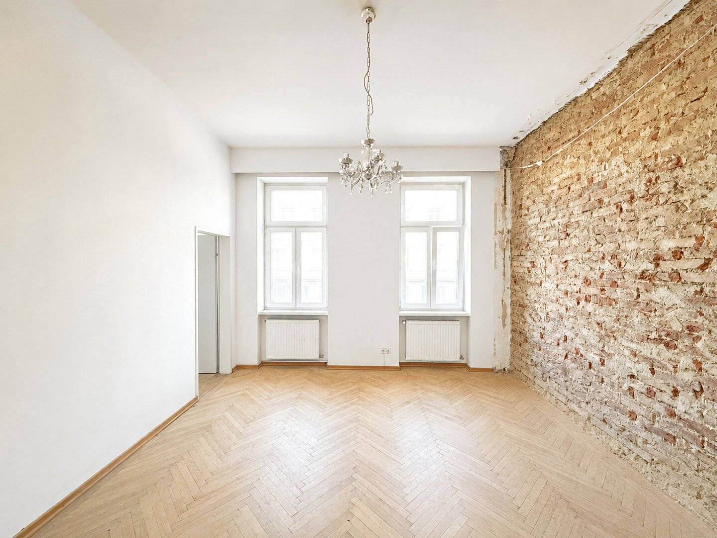 Sanierungsbedürftigte 2-Zimmerwohnung // Kurzzeitmiete erlaubt (Airbnb, Booking.com)