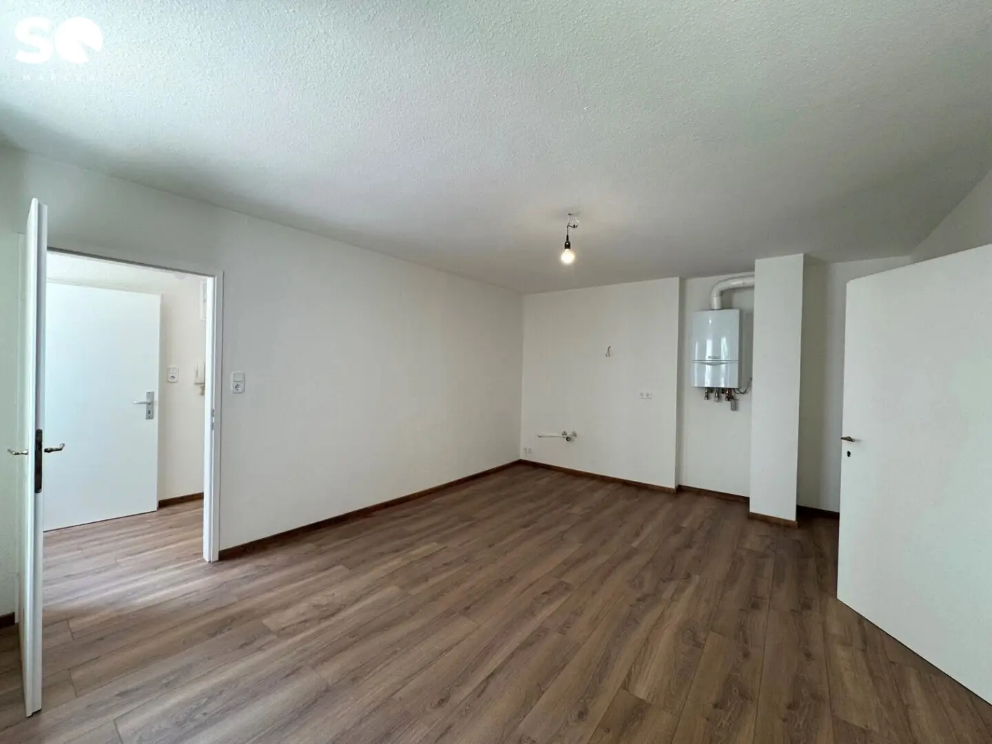 #SQ - ERSTBEZUG: HELLE 2-ZIMMER-WOHNUNG IN INNENHOFRUHELAGE!