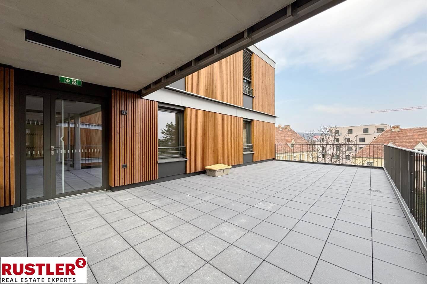 Seniorengerechte Wohnung mit Concierge und Loggia