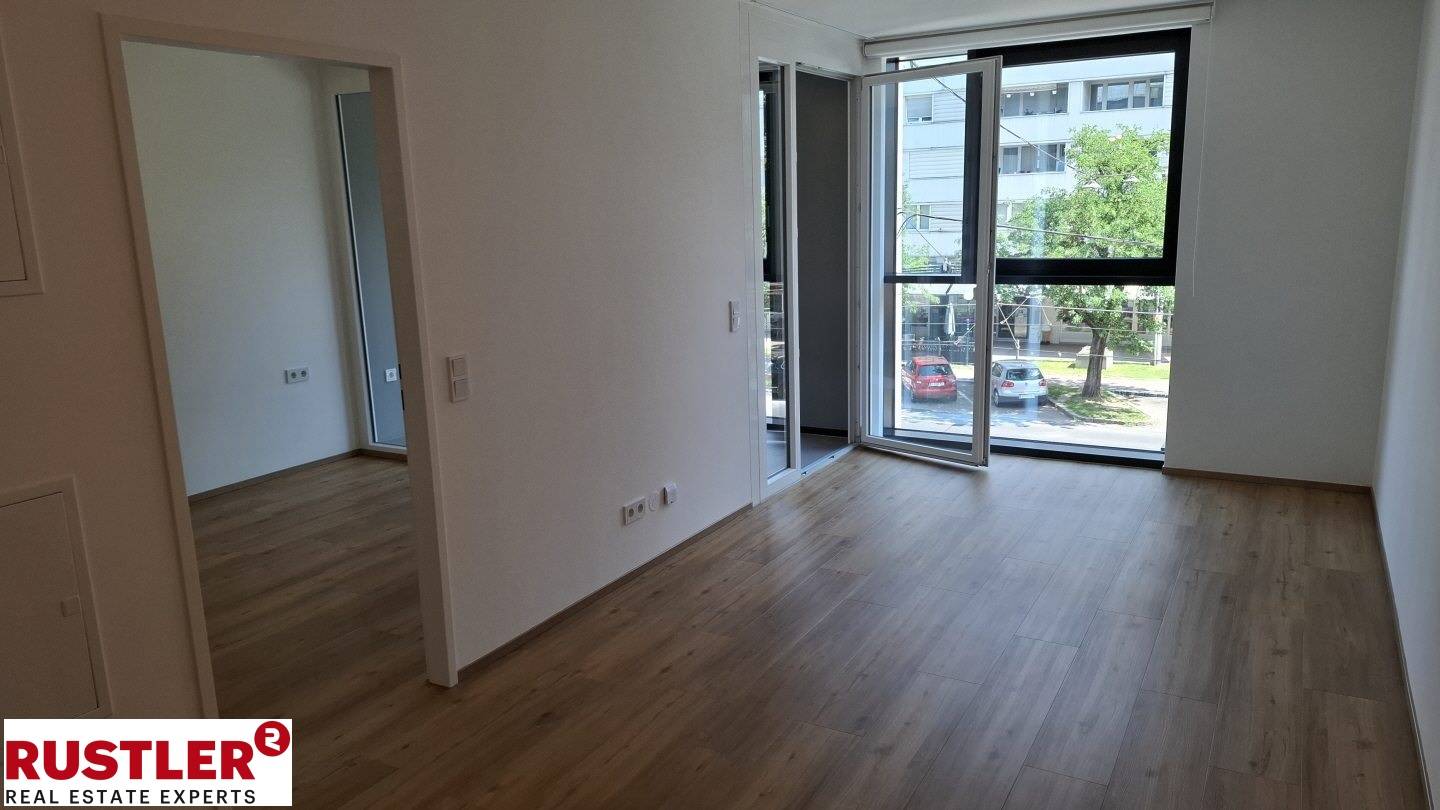 Modern gelegene Wohnung mit Loggia und Aufzug
