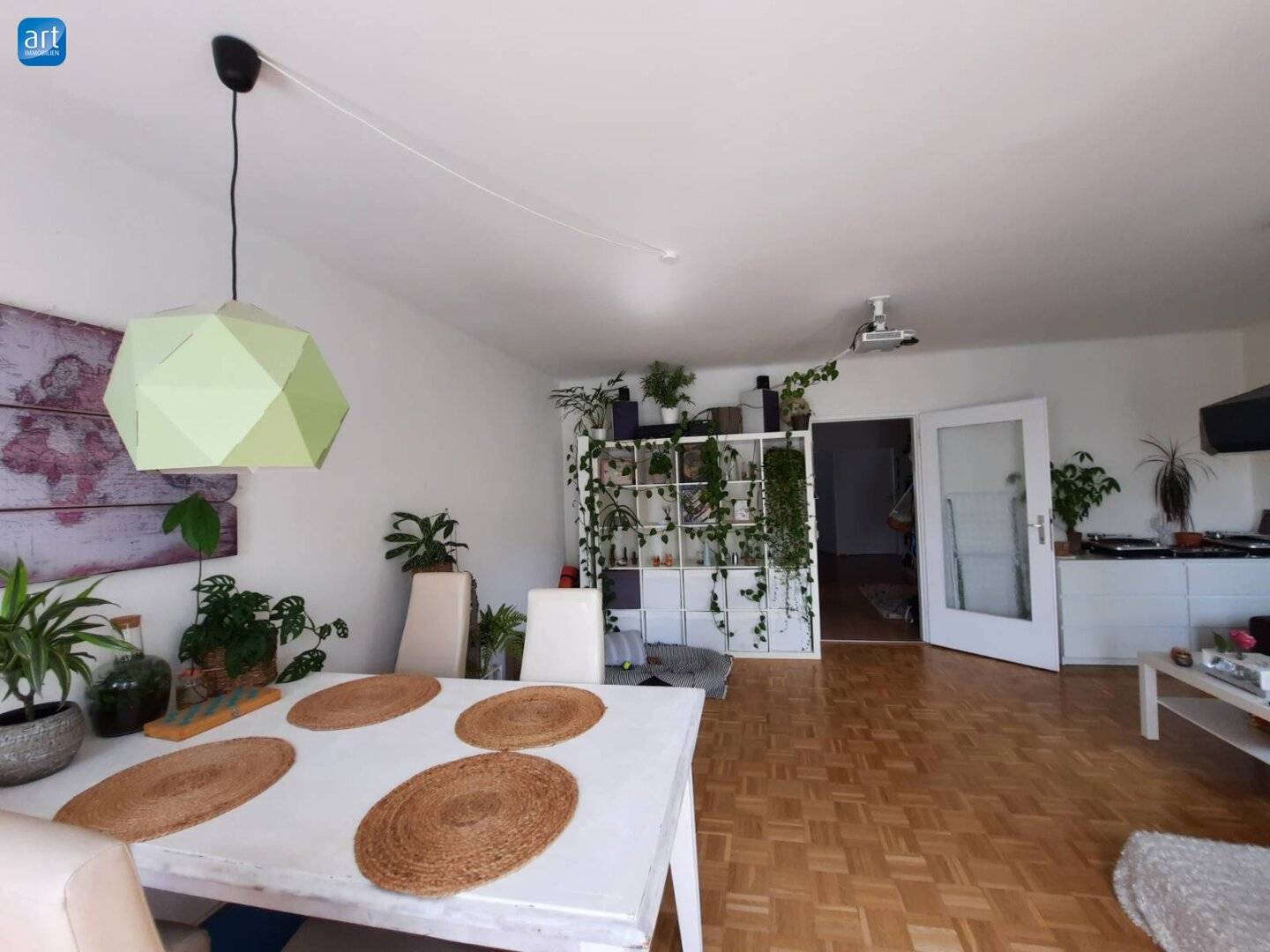 3 Zimmer Wohnung in Zentrumsnähe im Stadtteil Maxglan, WG-geeignet!!
