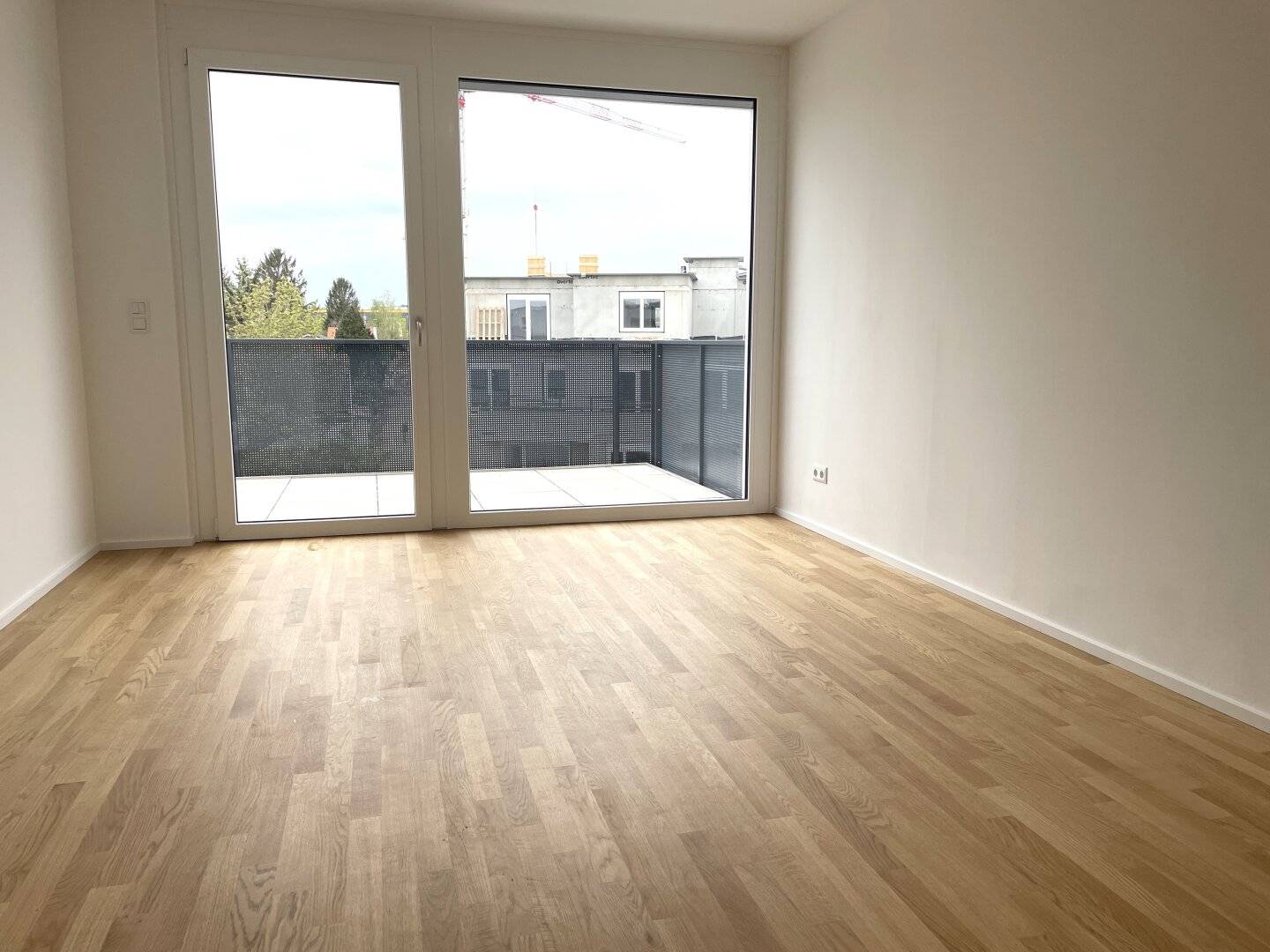 Wunderbare 2 Zimmer Wohnung im ruhigen Teil von Simmering - absolute Ruhelage inkl. Terrasse und Klimaanlage