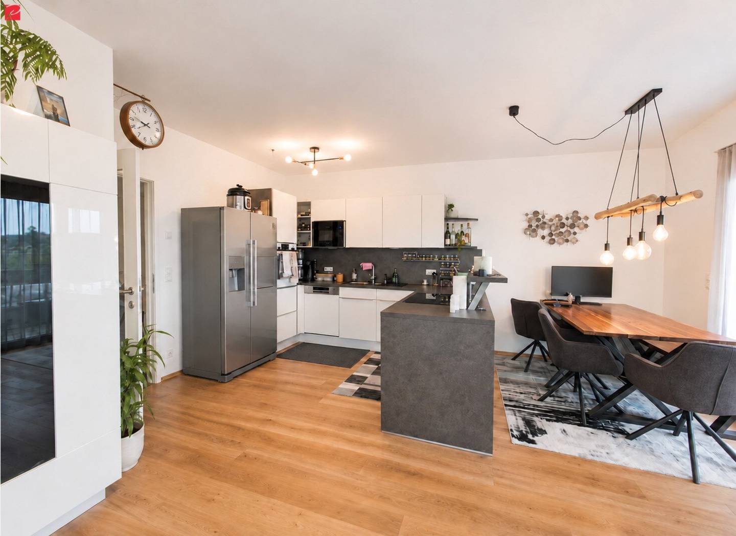 Sunny terrace and private garden, high quality furnished