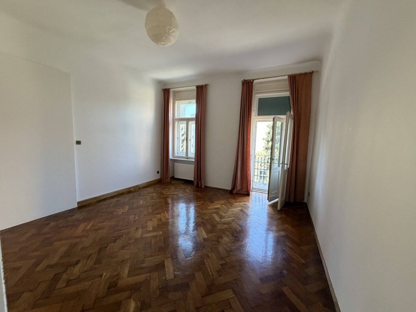 Beautiful 3-room period apartment
