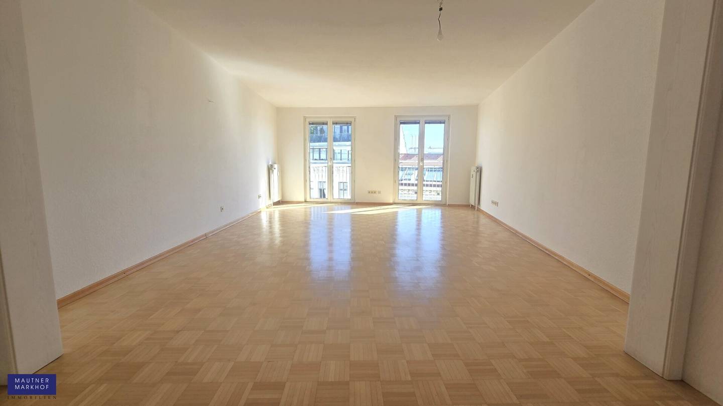Döbling - attractive, centrally located, quiet, sunny apartment on the 6th floor with elevator