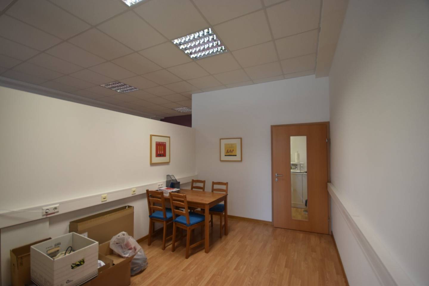 Office/Practice/Co-Workspace in Bergheim with good connections