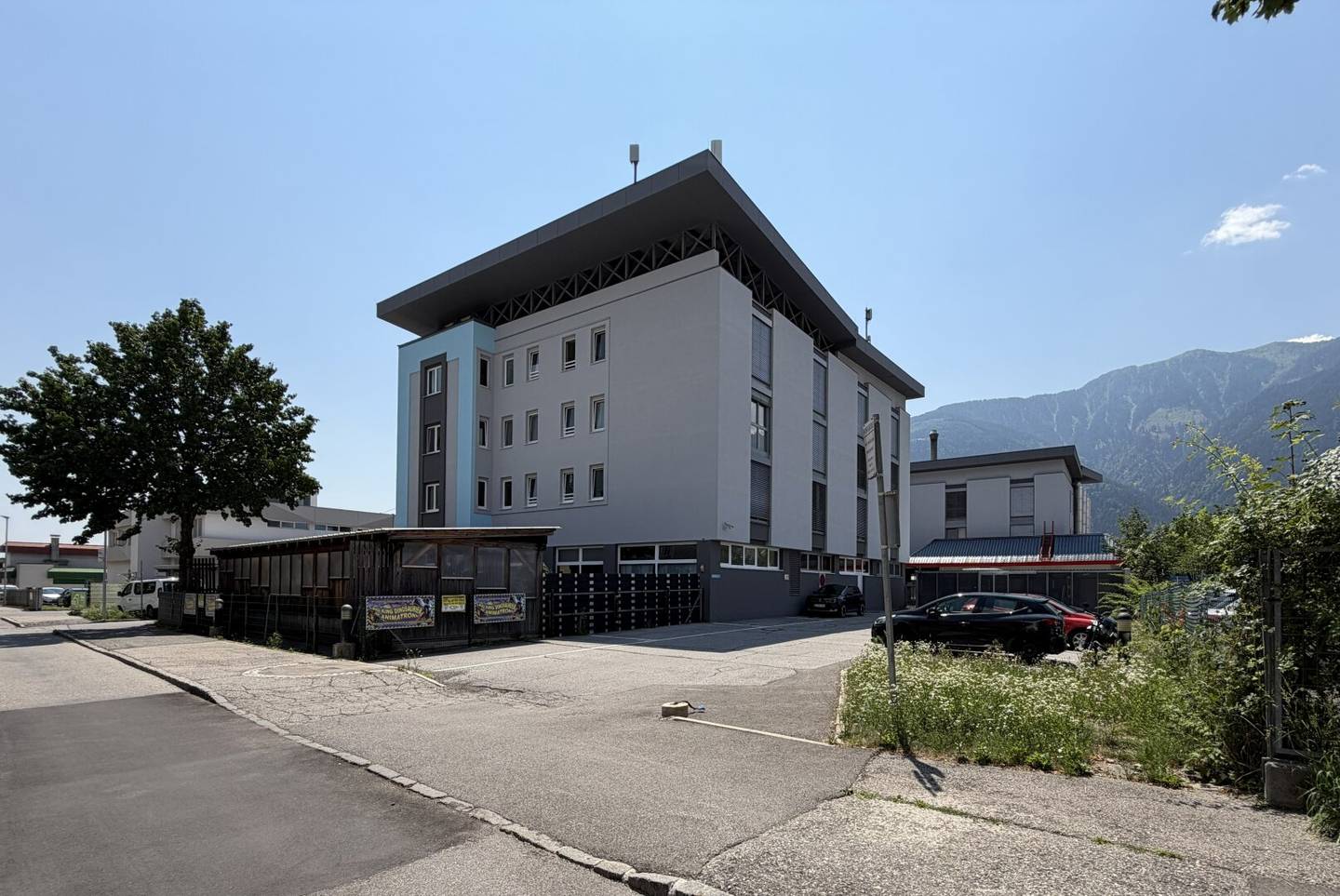 SELTENE INVESTMENTCHANCE IN EINER TOP LAGE VON SPITTAL AN DER DRAU! ATTRAKTIVES WOHN- UND GESCHÄFTSHAUS MIT NACHHALTIGER ERTRAGSSTRUKTUR!
