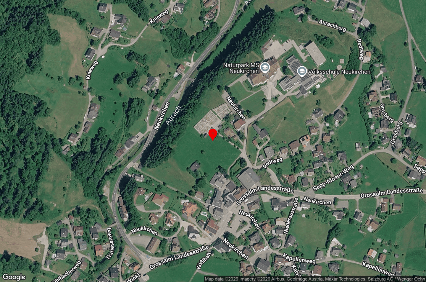 Baugrundstücke mit Traunsteinblick ab 700 m²  in 4814 Neukirchen – Ihr Traum vom Eigenheim wartet!