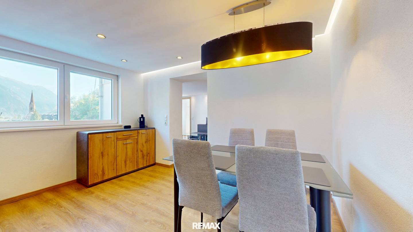 Above the roofs of Landeck – Living with an impressive panoramic view