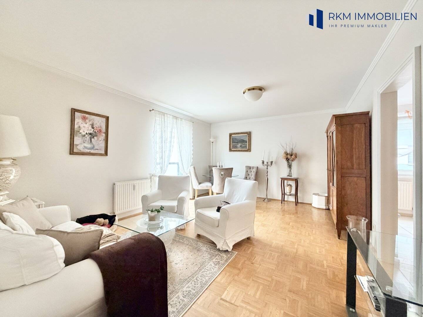 Spacious 3-room apartment with garage near Alte Donau