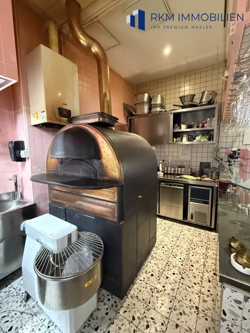 Top restaurant premises in 1070 Vienna – ideal for café, pizza &amp; take-away, fully equipped