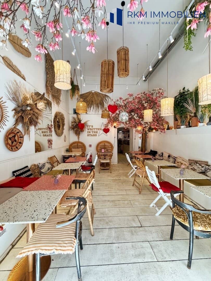 Top restaurant premises in 1070 Vienna – ideal for café, pizza &amp; take-away, fully equipped