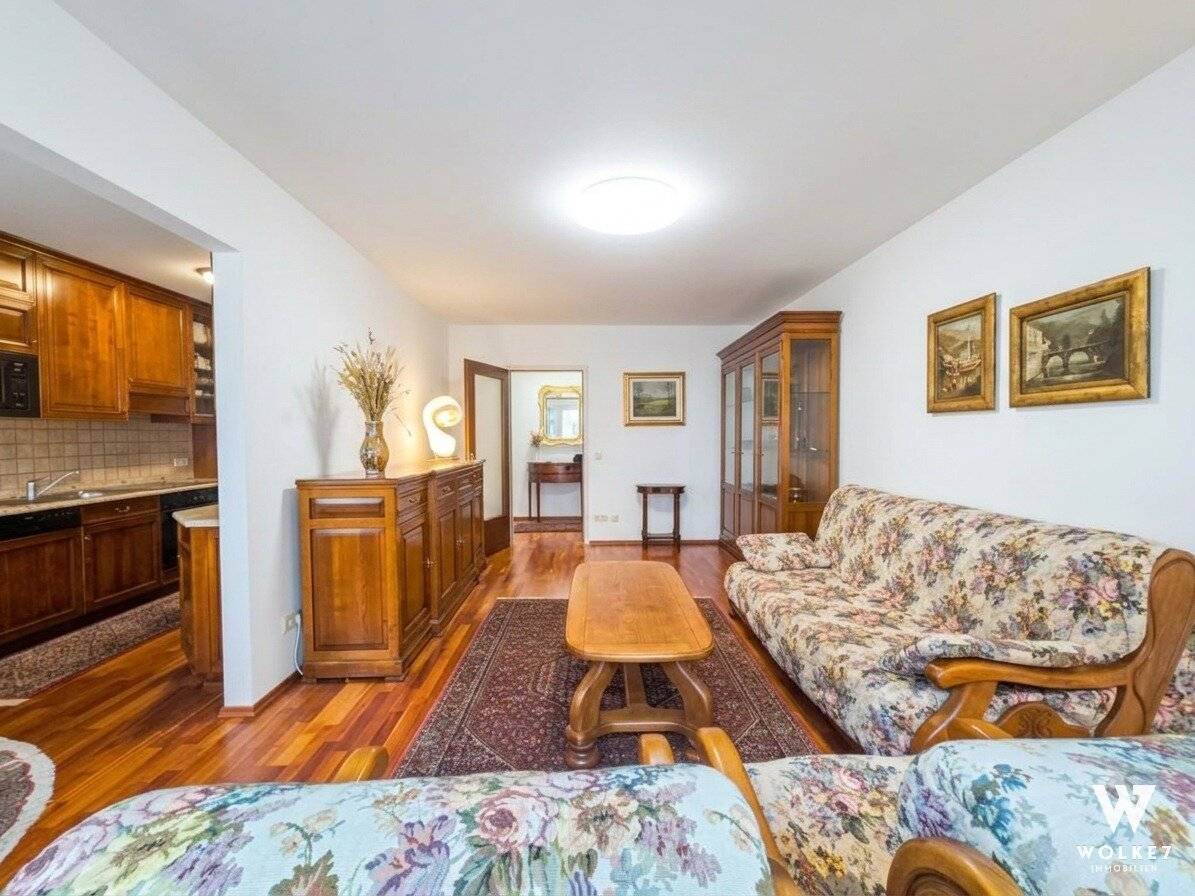 2-room apartment with potential for 3 rooms – near Hohe Warte