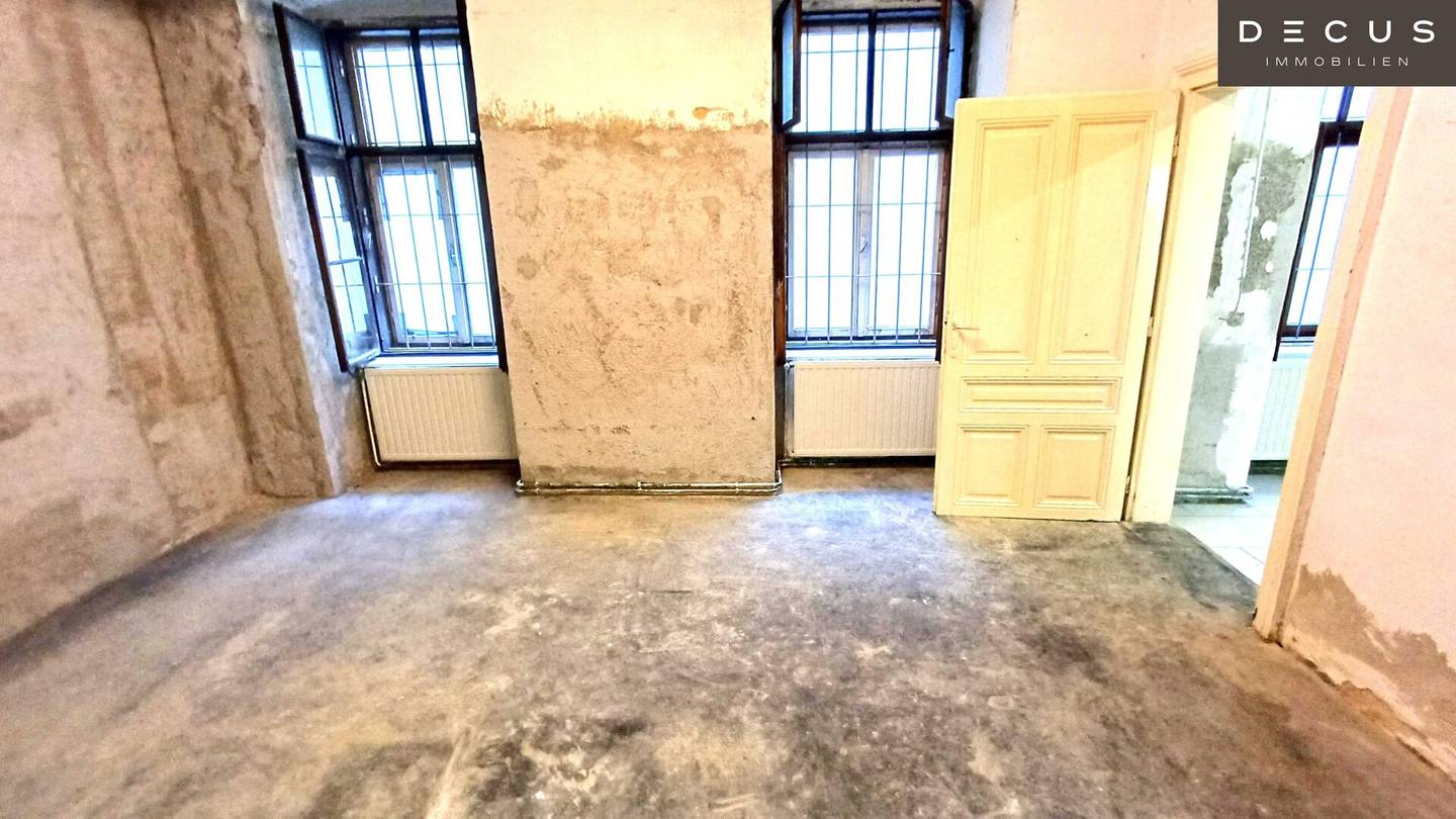 | ERDGESCHOSSLAGER | IN SEHR GUTER LAGE| NÄHE GUMPENDORFER STRASSE |