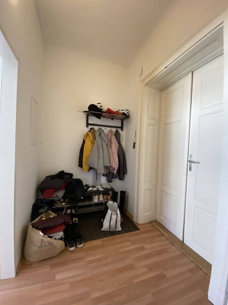 Sehr großzügige 3-Zimmer-Wohnung gegenüber der Kunstuniversität in bester Lage – WG tauglich - Provisionsfrei!