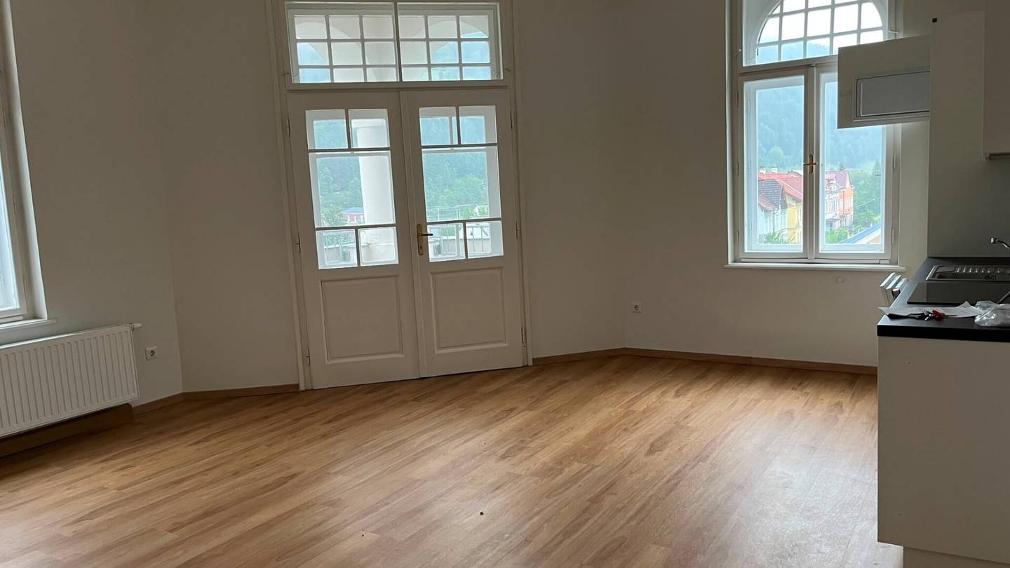 Das „Ankerhaus“ - Geförderte wunderschöne 2-Zimmer-Wohnung mit Loggia im Zentrum von Mürzzuschlag - Erstbezug