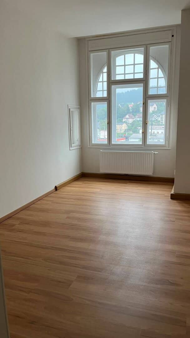 Das „Ankerhaus“ - Geförderte wunderschöne 2-Zimmer-Wohnung mit Loggia im Zentrum von Mürzzuschlag - Erstbezug