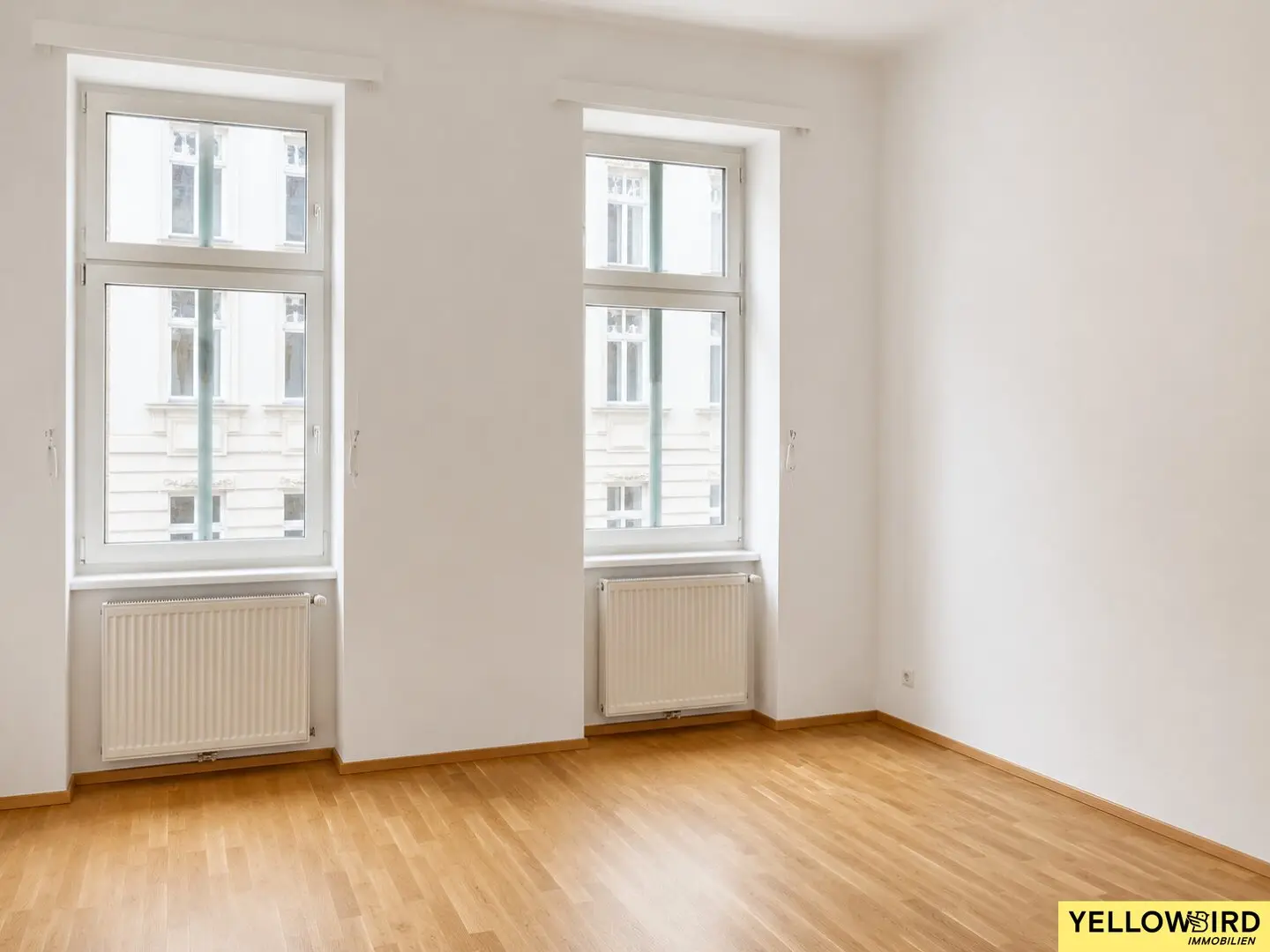Bright 3-room apartment with future courtyard-facing balcony in quiet location near Belvedere