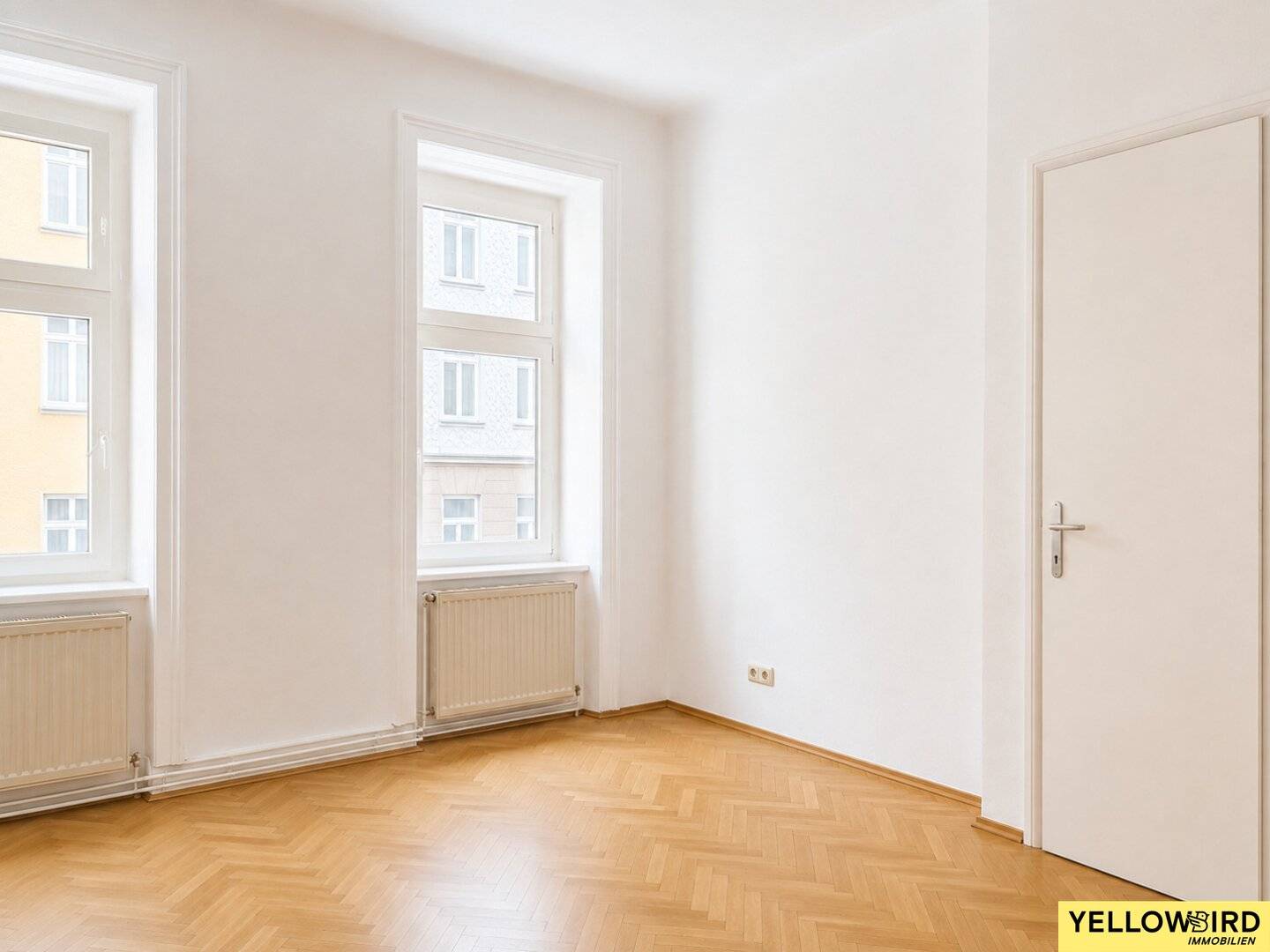 Helle 3-Zimmer-Wohnung mit Balkon in Ruhelage nahe Belvedere mit hohem Sanierungspotential