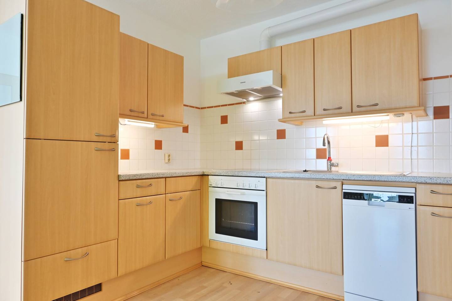3-room apartment with Danube view, suitable for flatshare